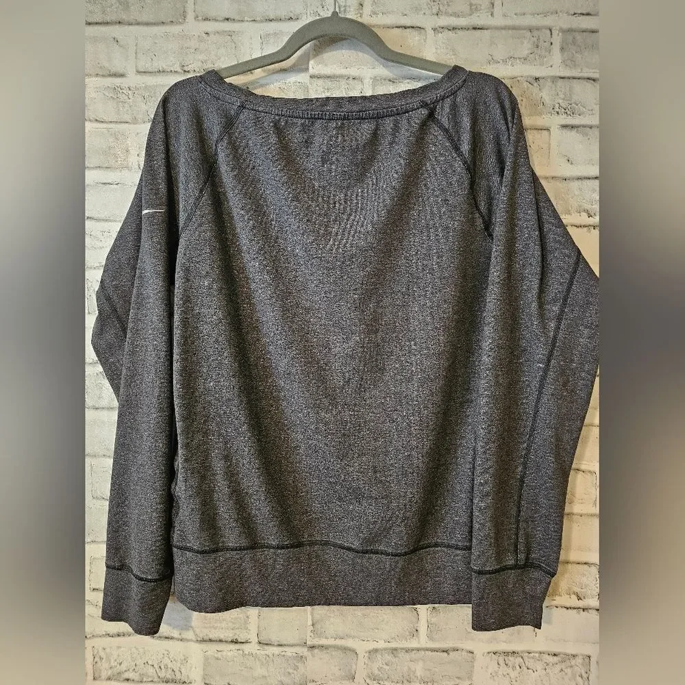 Nike Dri-Fit women's long sleeve, gray scoop neck, light weight, size Medium